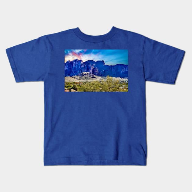 Good Morning Superstitions Kids T-Shirt by LarryNaderPhoto